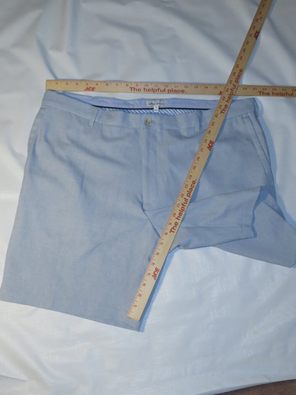 Peter Millar Men's 42 Light Blue Chambray Flat Front Golf Casual Shorts 10" ins